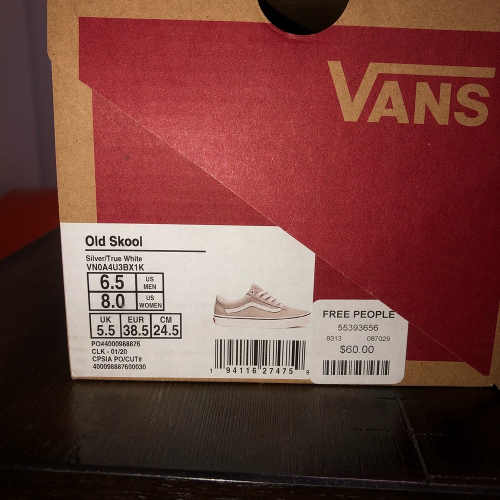 Vans - Picture 5 of 5